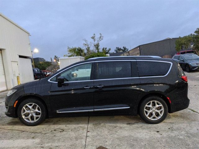 2018 Chrysler Pacifica Touring-L Plus