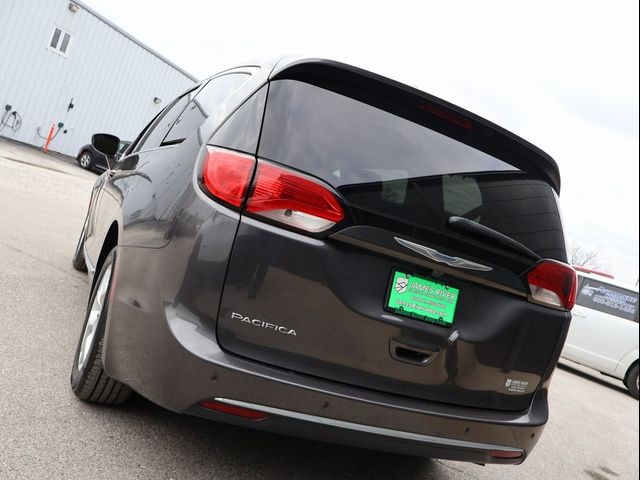 2018 Chrysler Pacifica Touring-L Plus