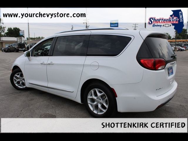 2018 Chrysler Pacifica Touring-L Plus