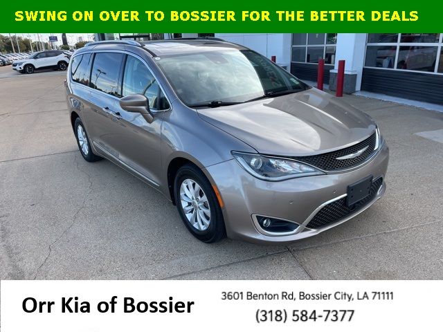 2018 Chrysler Pacifica Touring-L Plus