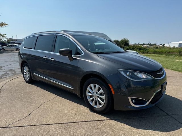 2018 Chrysler Pacifica Touring-L Plus