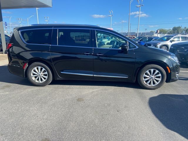 2018 Chrysler Pacifica Touring-L Plus