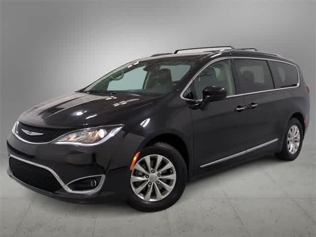 2018 Chrysler Pacifica Touring-L Plus