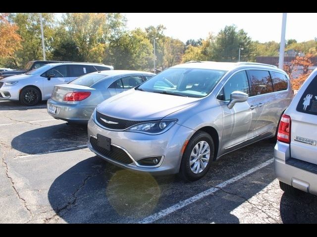 2018 Chrysler Pacifica Touring-L Plus