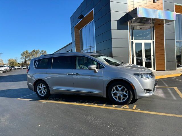 2018 Chrysler Pacifica Touring-L Plus