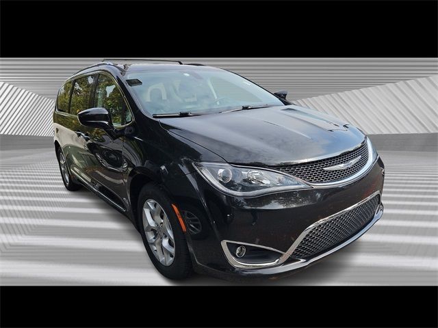 2018 Chrysler Pacifica Touring-L Plus