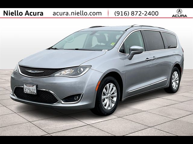 2018 Chrysler Pacifica Touring-L Plus