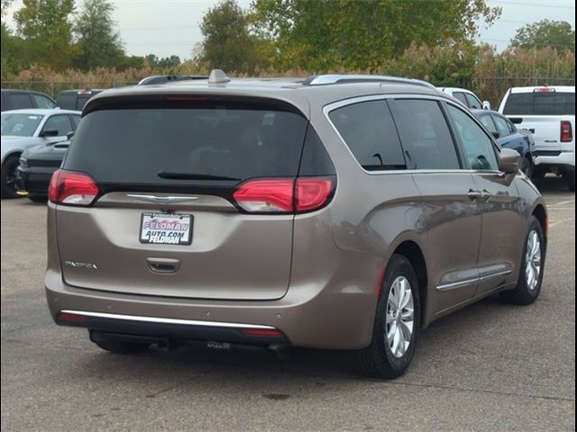 2018 Chrysler Pacifica Touring-L Plus