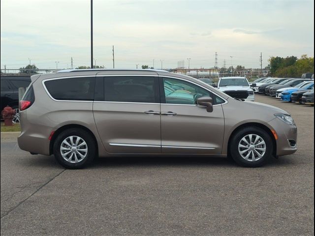 2018 Chrysler Pacifica Touring-L Plus