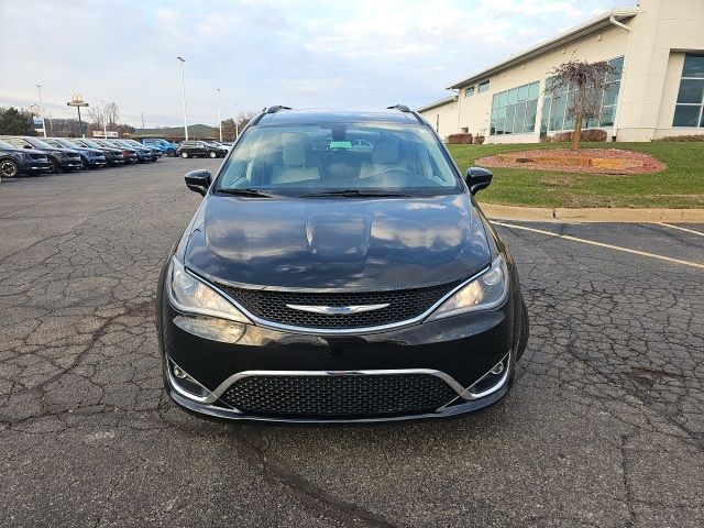 2018 Chrysler Pacifica Touring-L Plus