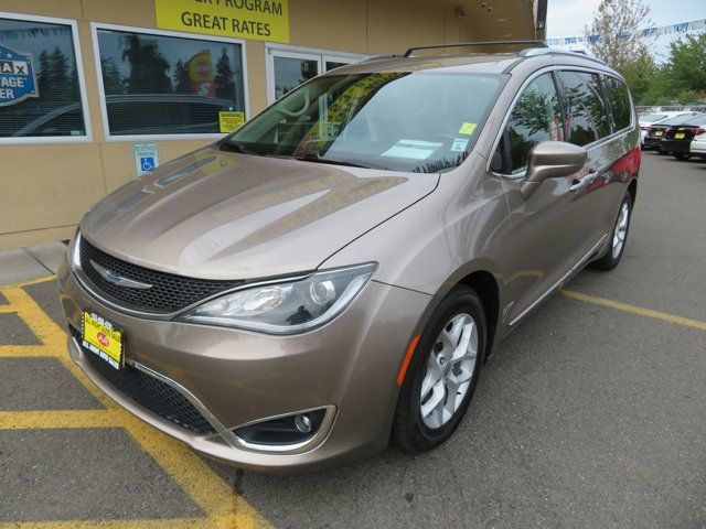 2018 Chrysler Pacifica Touring-L Plus