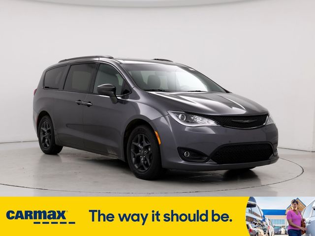 2018 Chrysler Pacifica Touring-L Plus