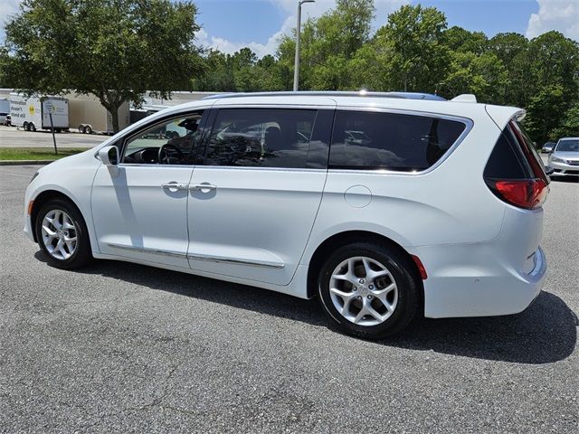 2018 Chrysler Pacifica Touring-L Plus