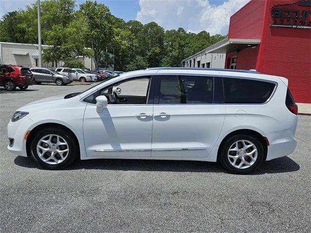 2018 Chrysler Pacifica Touring-L Plus