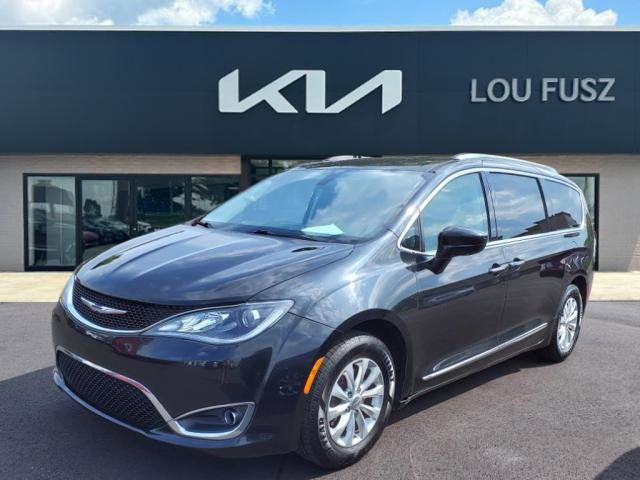 2018 Chrysler Pacifica Touring-L Plus