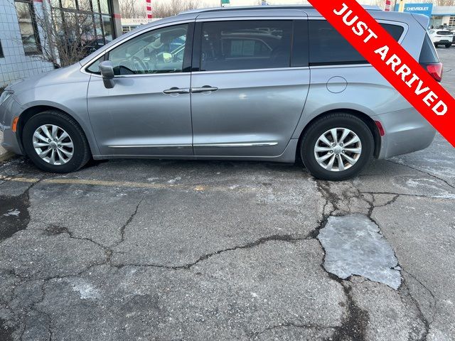 2018 Chrysler Pacifica Touring-L Plus