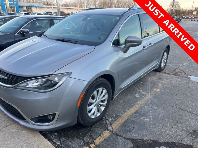 2018 Chrysler Pacifica Touring-L Plus