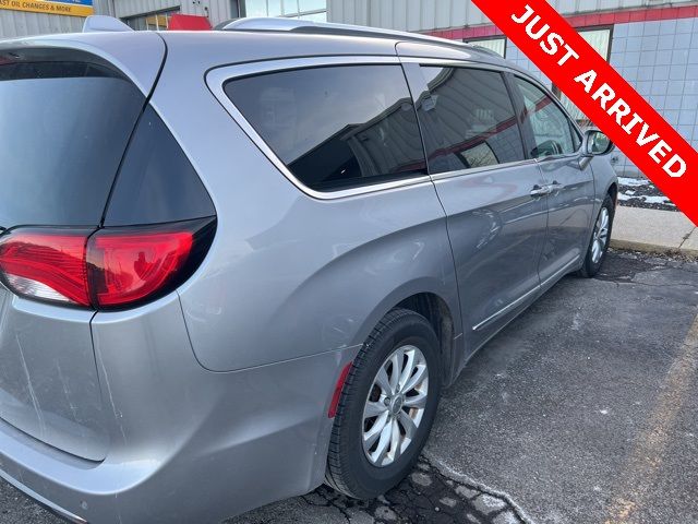 2018 Chrysler Pacifica Touring-L Plus