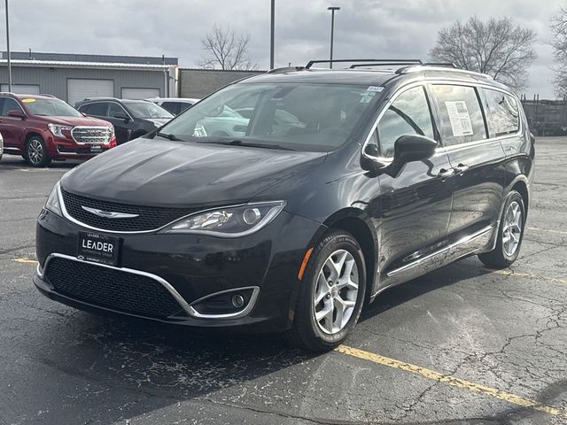 2018 Chrysler Pacifica Touring-L Plus