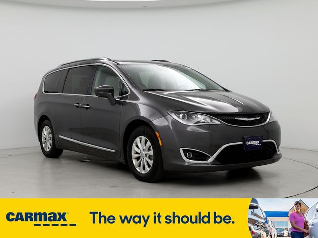 2018 Chrysler Pacifica Touring-L Plus