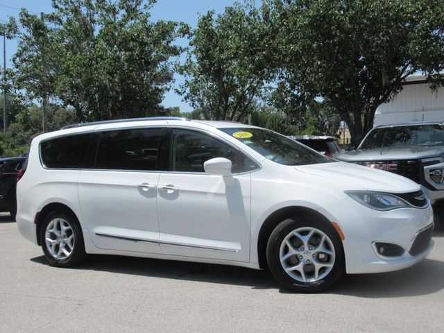 2018 Chrysler Pacifica Touring-L Plus