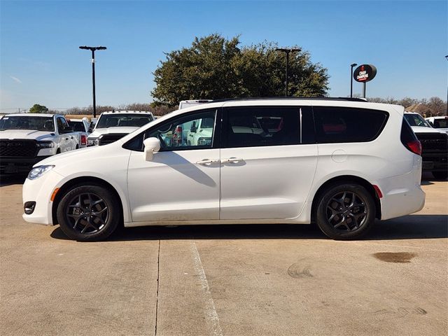 2018 Chrysler Pacifica Touring-L Plus