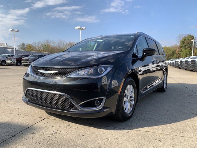 2018 Chrysler Pacifica Touring-L Plus