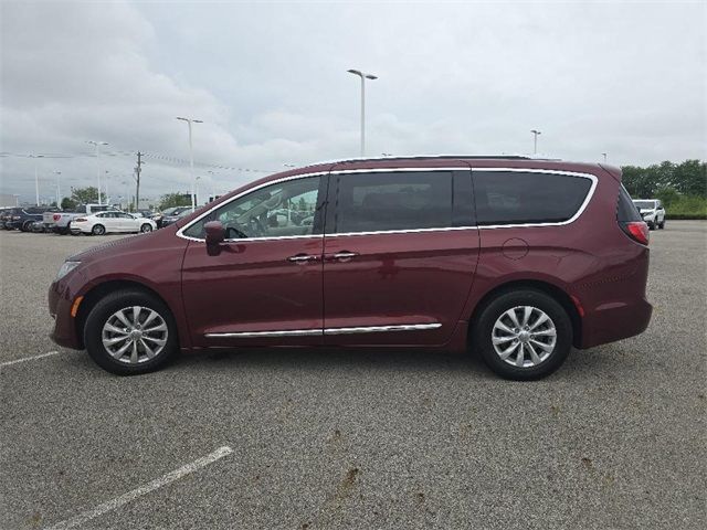 2018 Chrysler Pacifica Touring-L Plus