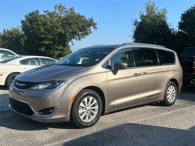 2018 Chrysler Pacifica Touring-L Plus