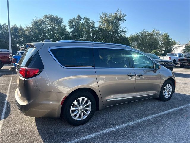 2018 Chrysler Pacifica Touring-L Plus