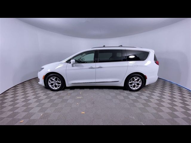 2018 Chrysler Pacifica Touring-L Plus