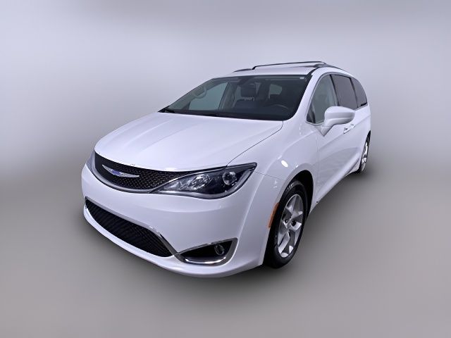 2018 Chrysler Pacifica Touring-L Plus