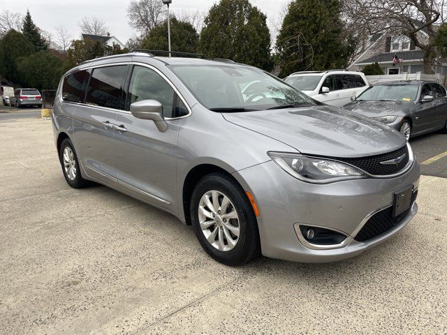 2018 Chrysler Pacifica Touring-L Plus