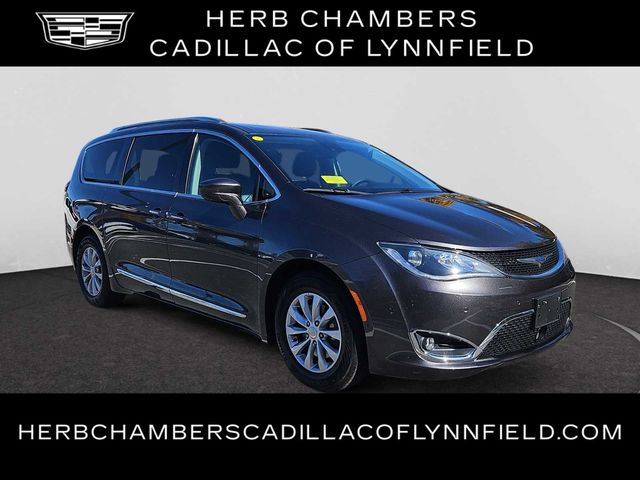 2018 Chrysler Pacifica Touring-L Plus