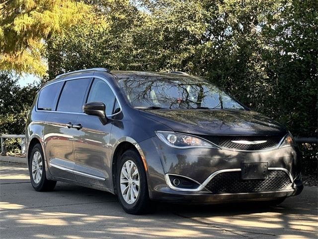 2018 Chrysler Pacifica Touring-L Plus