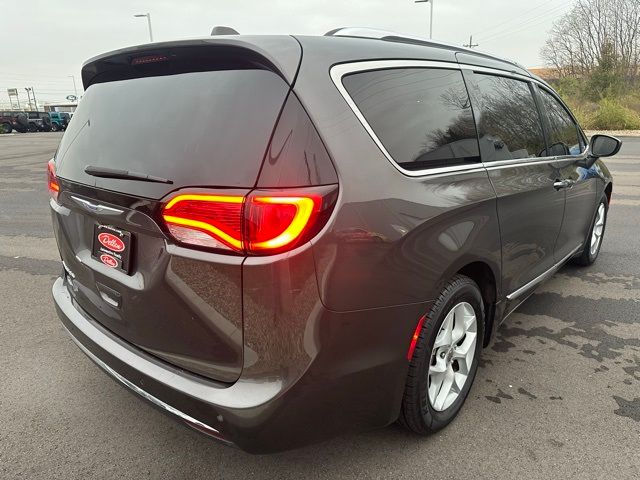 2018 Chrysler Pacifica Touring-L Plus