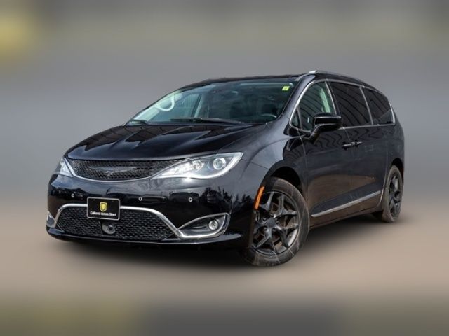 2018 Chrysler Pacifica Touring-L Plus