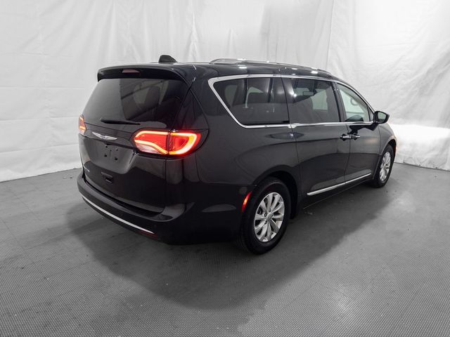 2018 Chrysler Pacifica Touring-L Plus