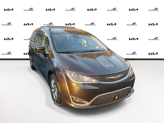 2018 Chrysler Pacifica Touring-L Plus