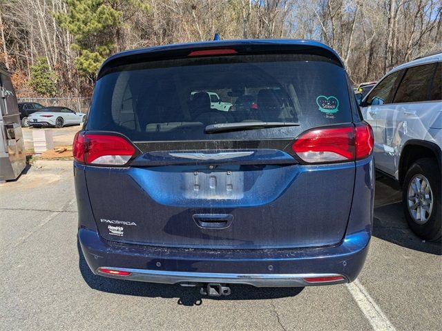 2018 Chrysler Pacifica Touring-L Plus