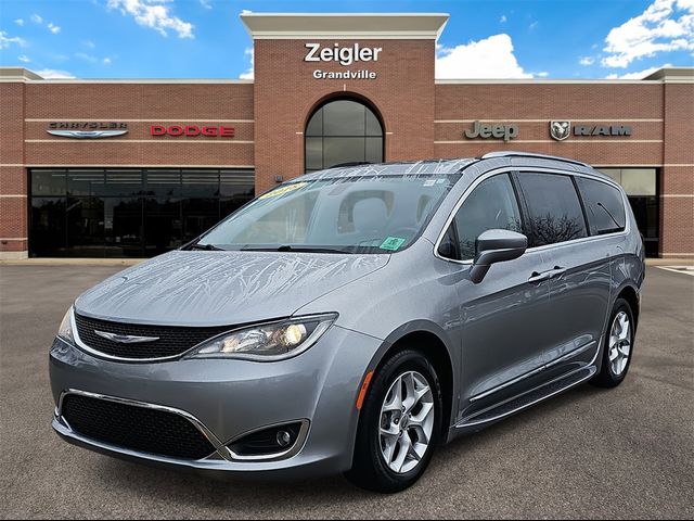 2018 Chrysler Pacifica Touring-L Plus