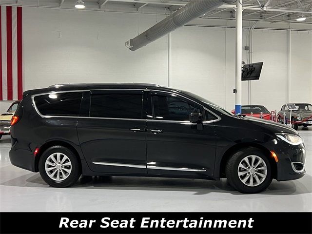 2018 Chrysler Pacifica Touring-L Plus