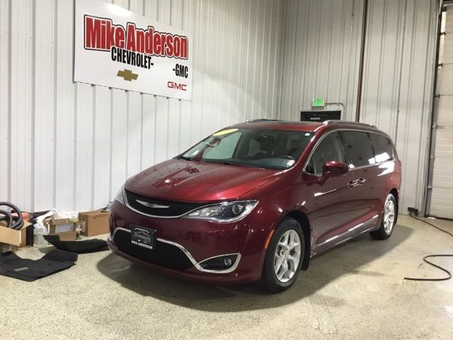 2018 Chrysler Pacifica Touring-L Plus