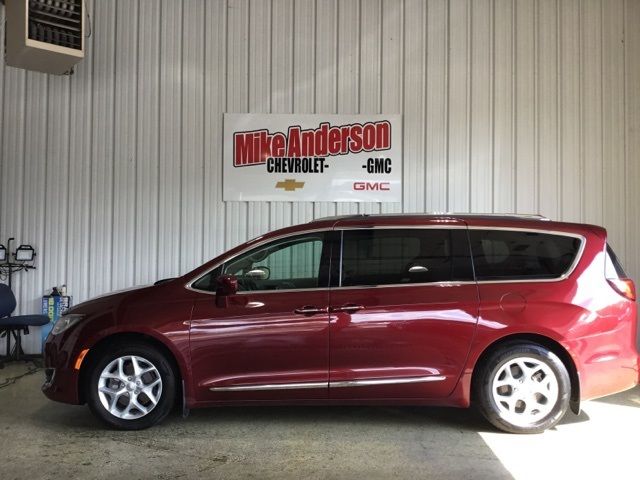 2018 Chrysler Pacifica Touring-L Plus