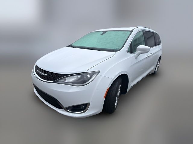 2018 Chrysler Pacifica Touring-L Plus