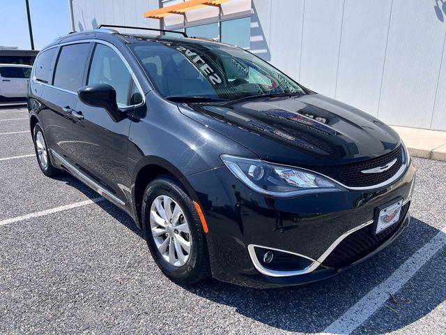 2018 Chrysler Pacifica Touring-L Plus