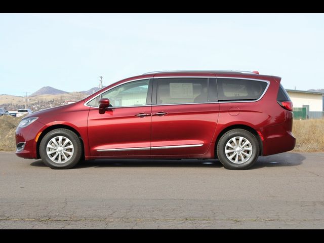 2018 Chrysler Pacifica Touring-L Plus