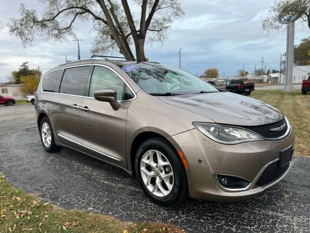 2018 Chrysler Pacifica Touring-L Plus