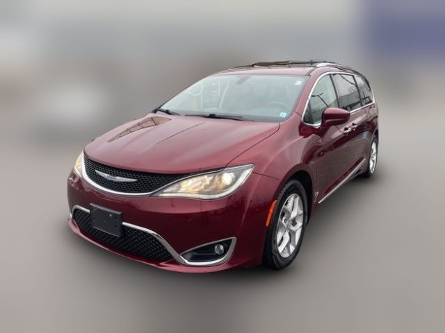 2018 Chrysler Pacifica Touring-L Plus