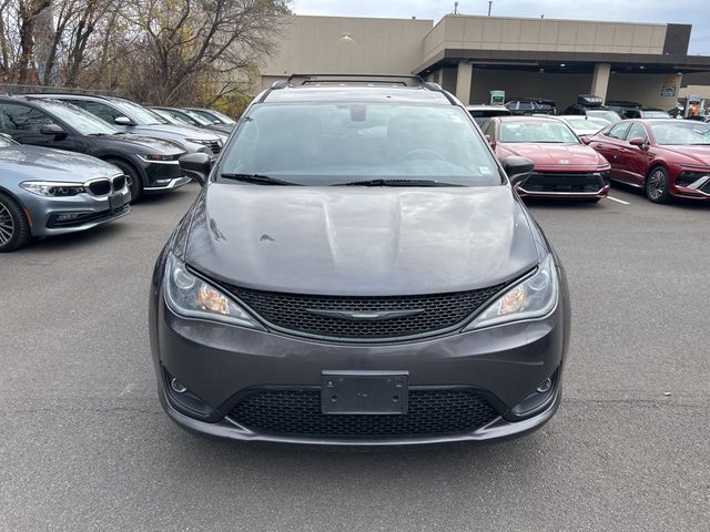 2018 Chrysler Pacifica Touring-L Plus